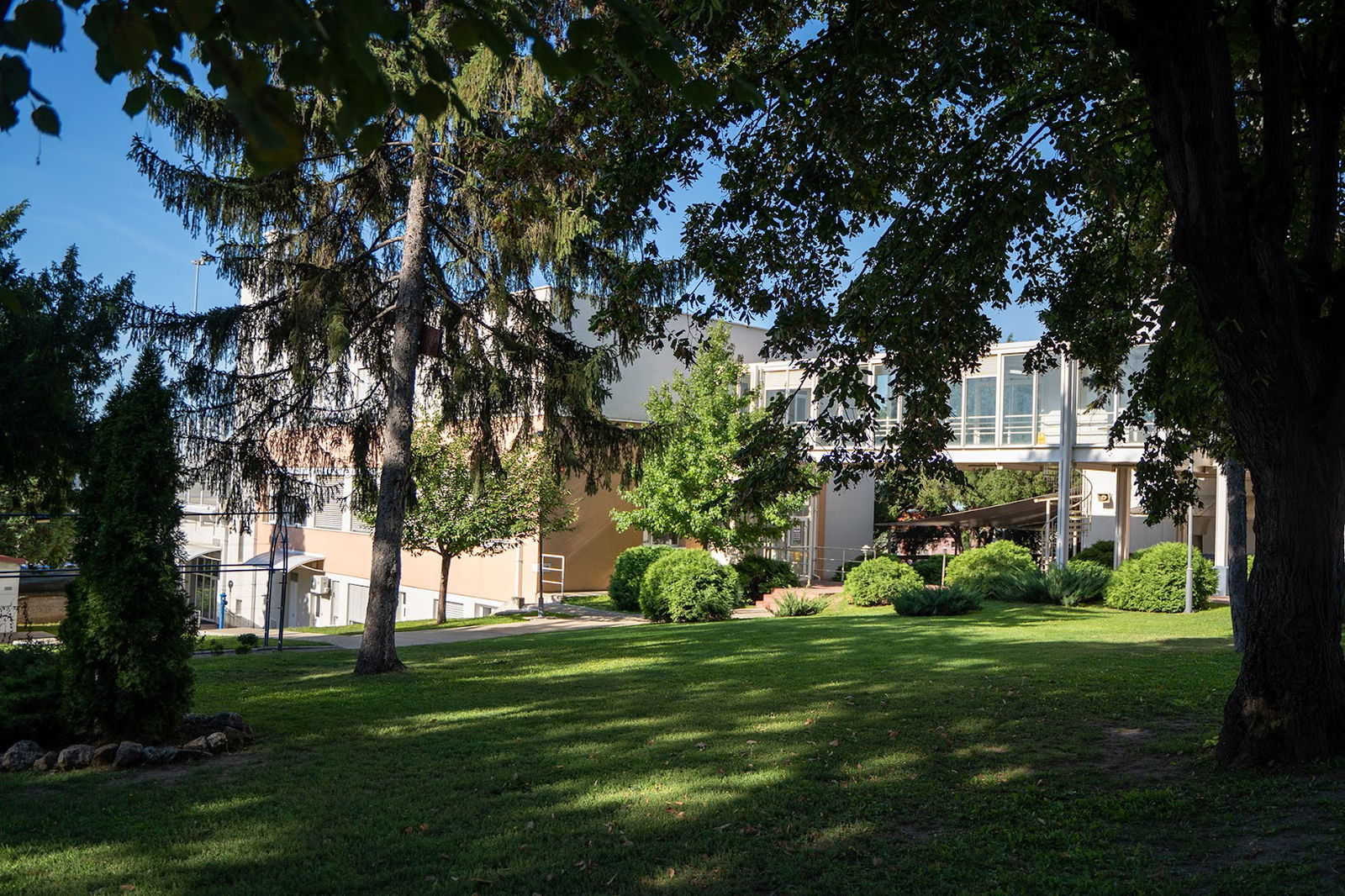 The International School of Belgrade, Secondary School