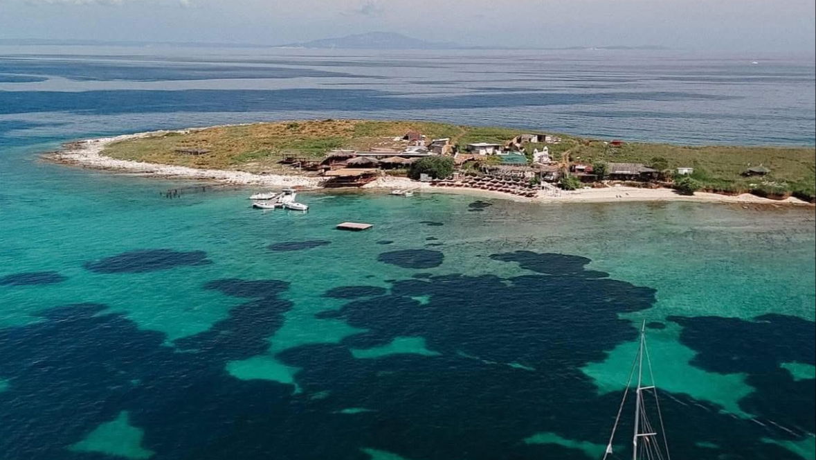 Taxi boat Levan Marea