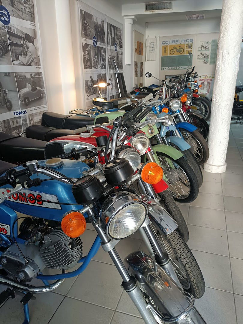 Tomos museum