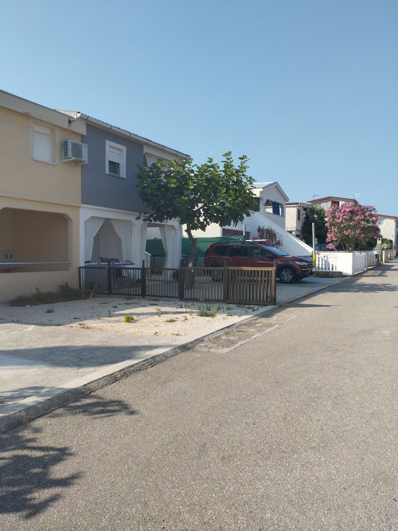 Apartmani Rusan ,16 Bobovik 23