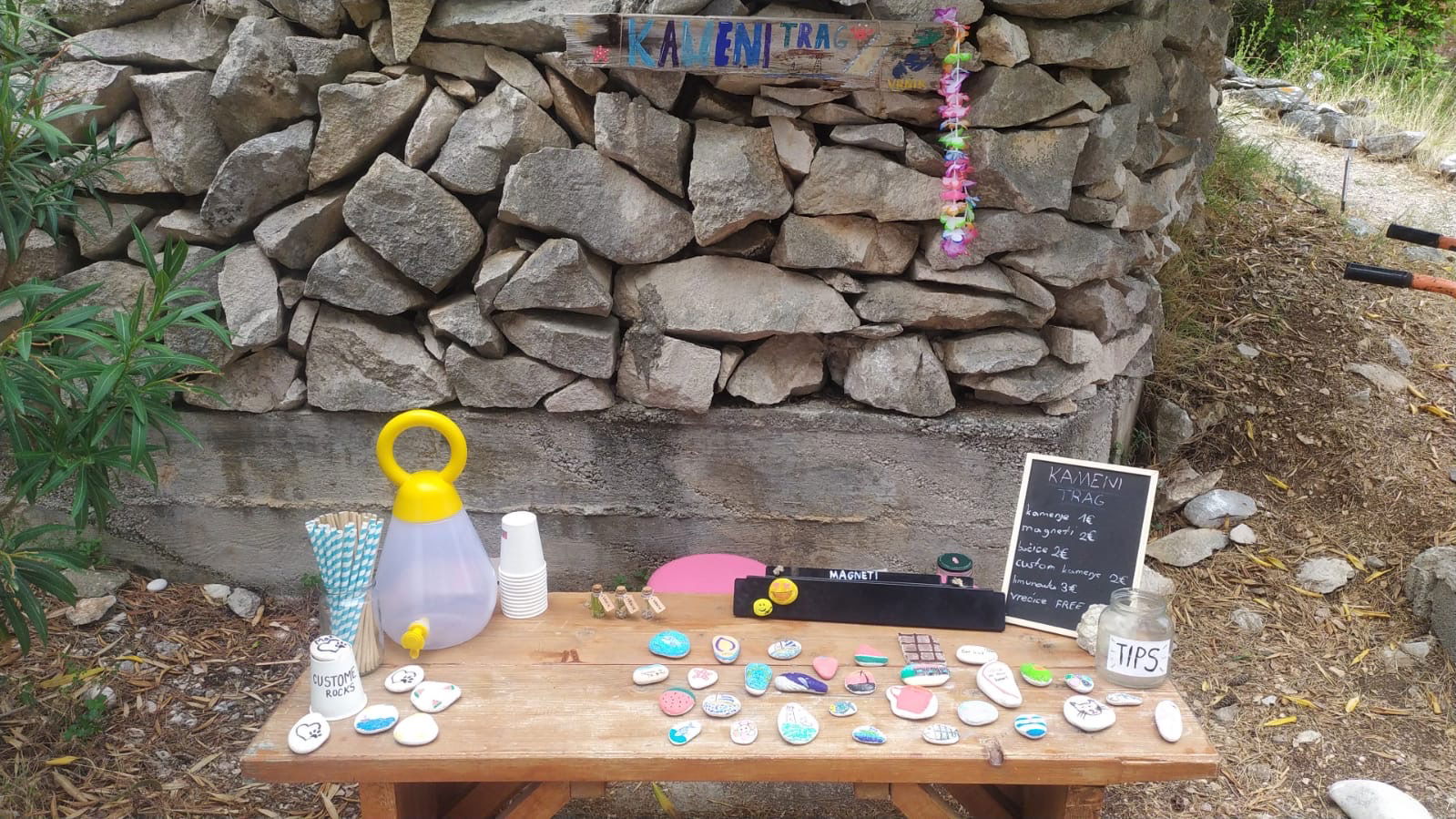 Kameni trag-kids made souvenirs