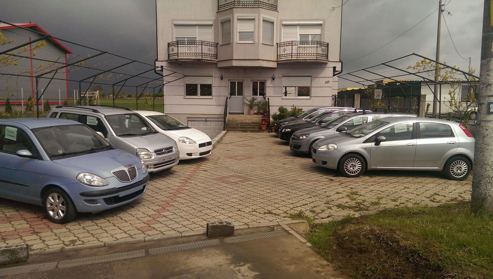 Auto Plac "LAKI" - Dobanovci