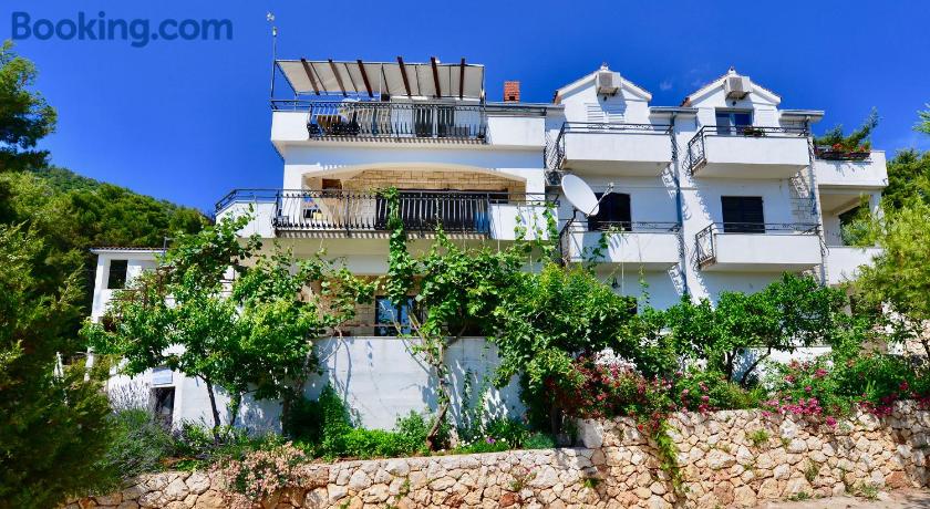Apartments Pension Petrovac