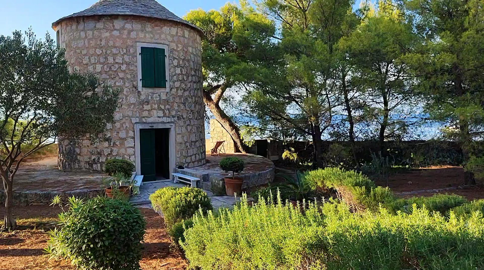 Stari mlin vjetrenjača