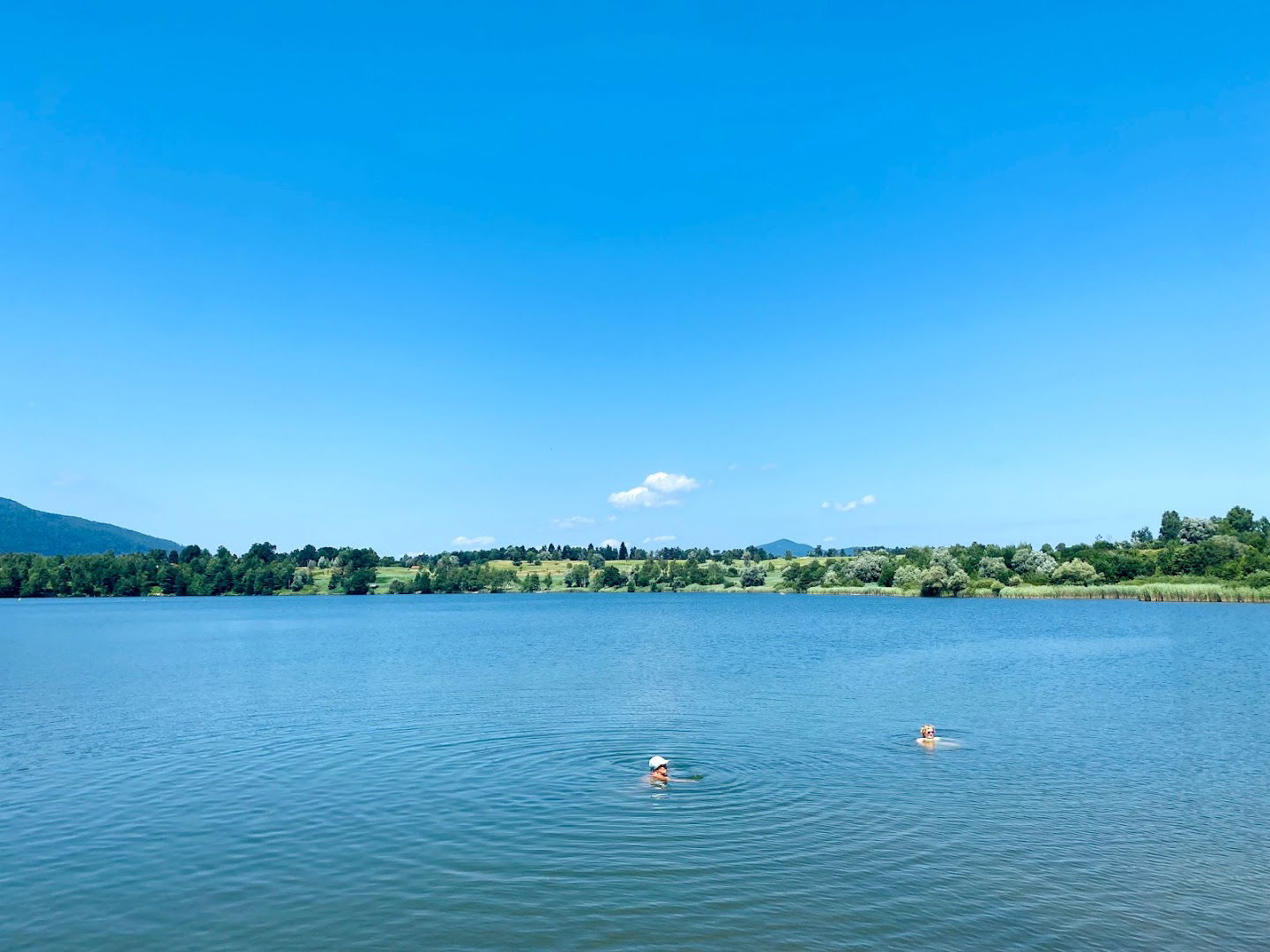 Glavna plaža jezero