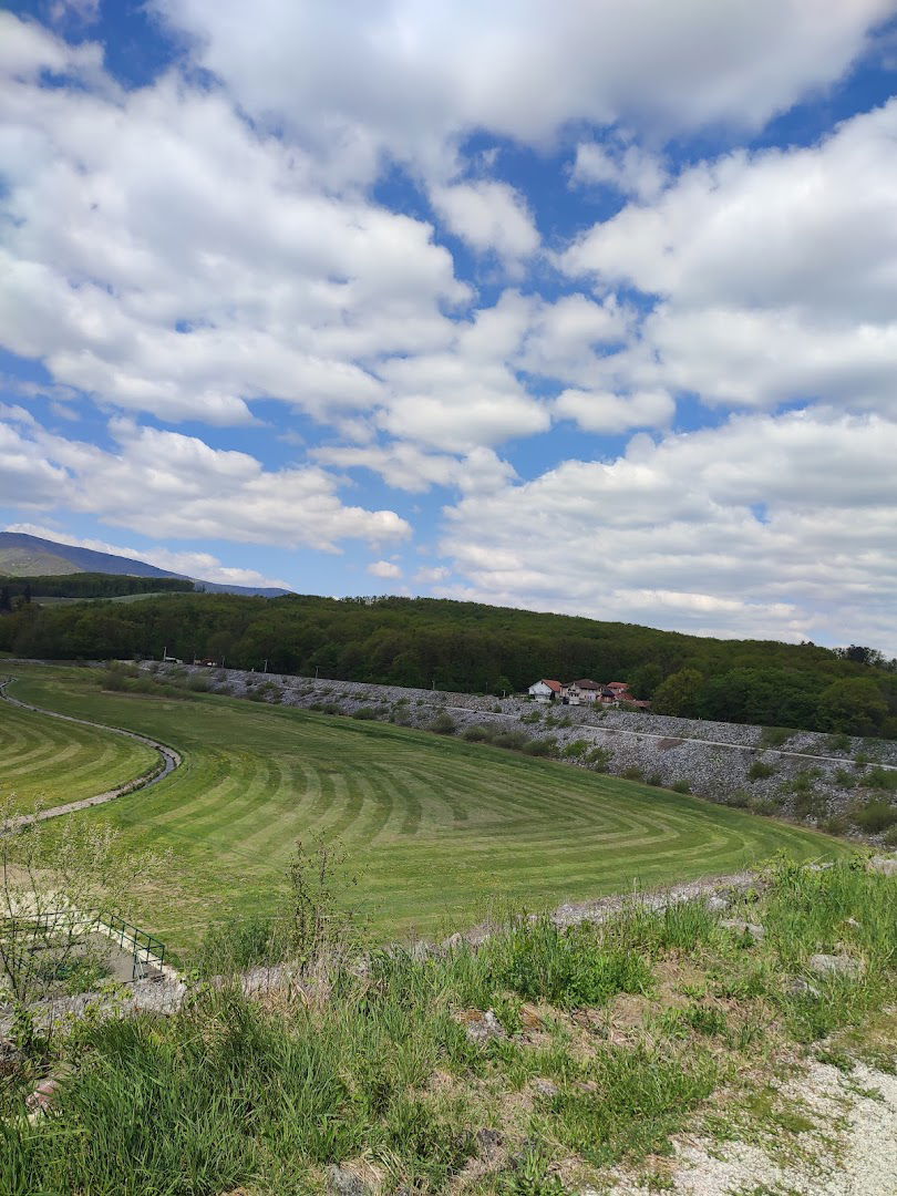 Brana / Retencija Jazbina