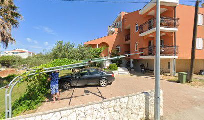 Apartments Poljski put V