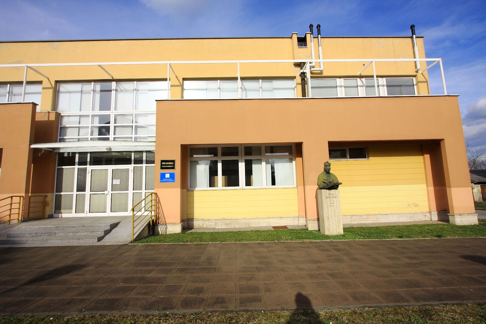 KNJIŽNICA JURAJ HABDELIĆ