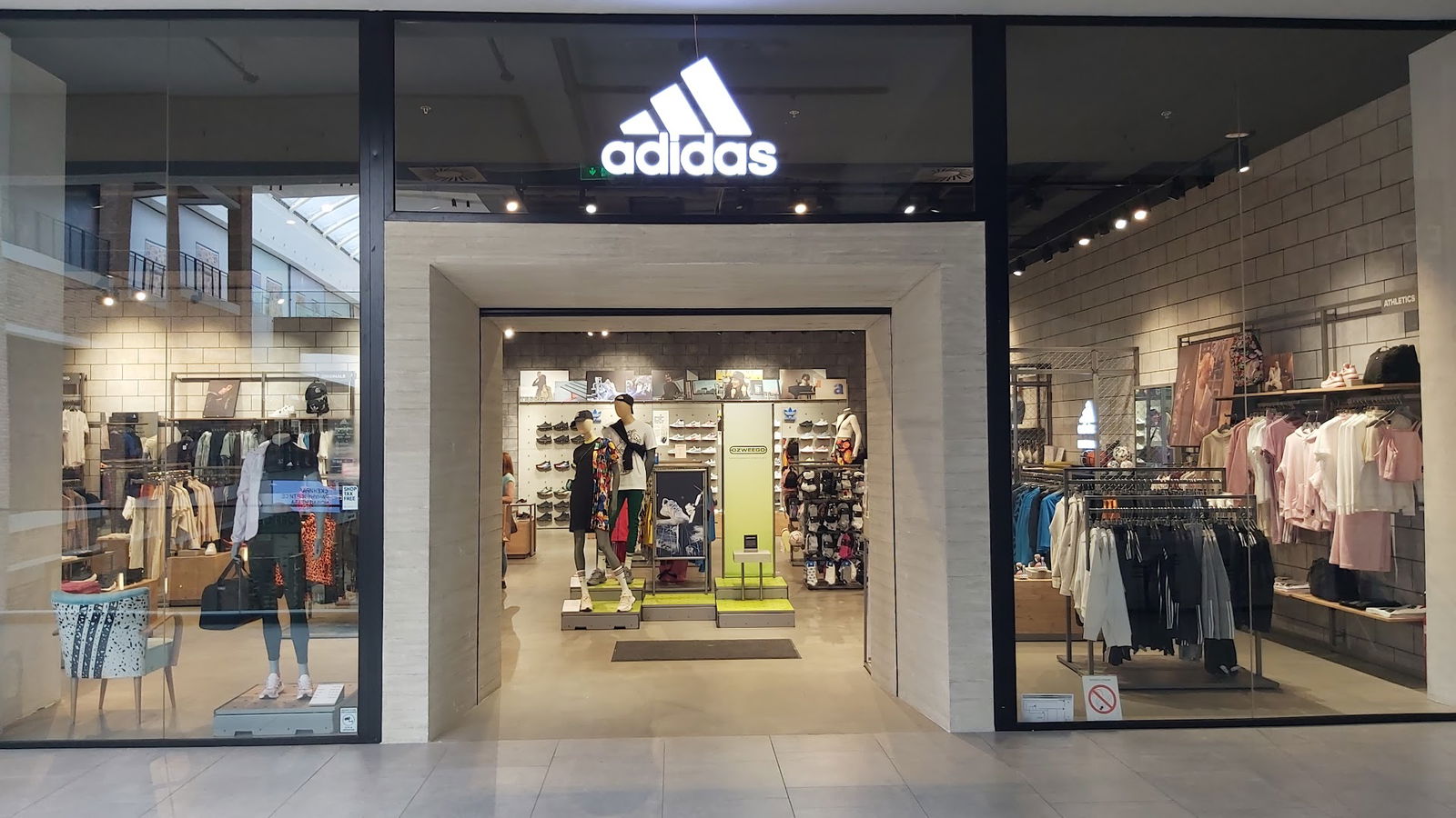 Adidas TC "Galerija"