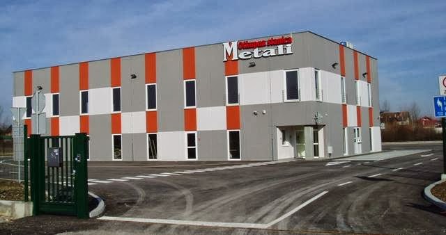 Metals collection stations