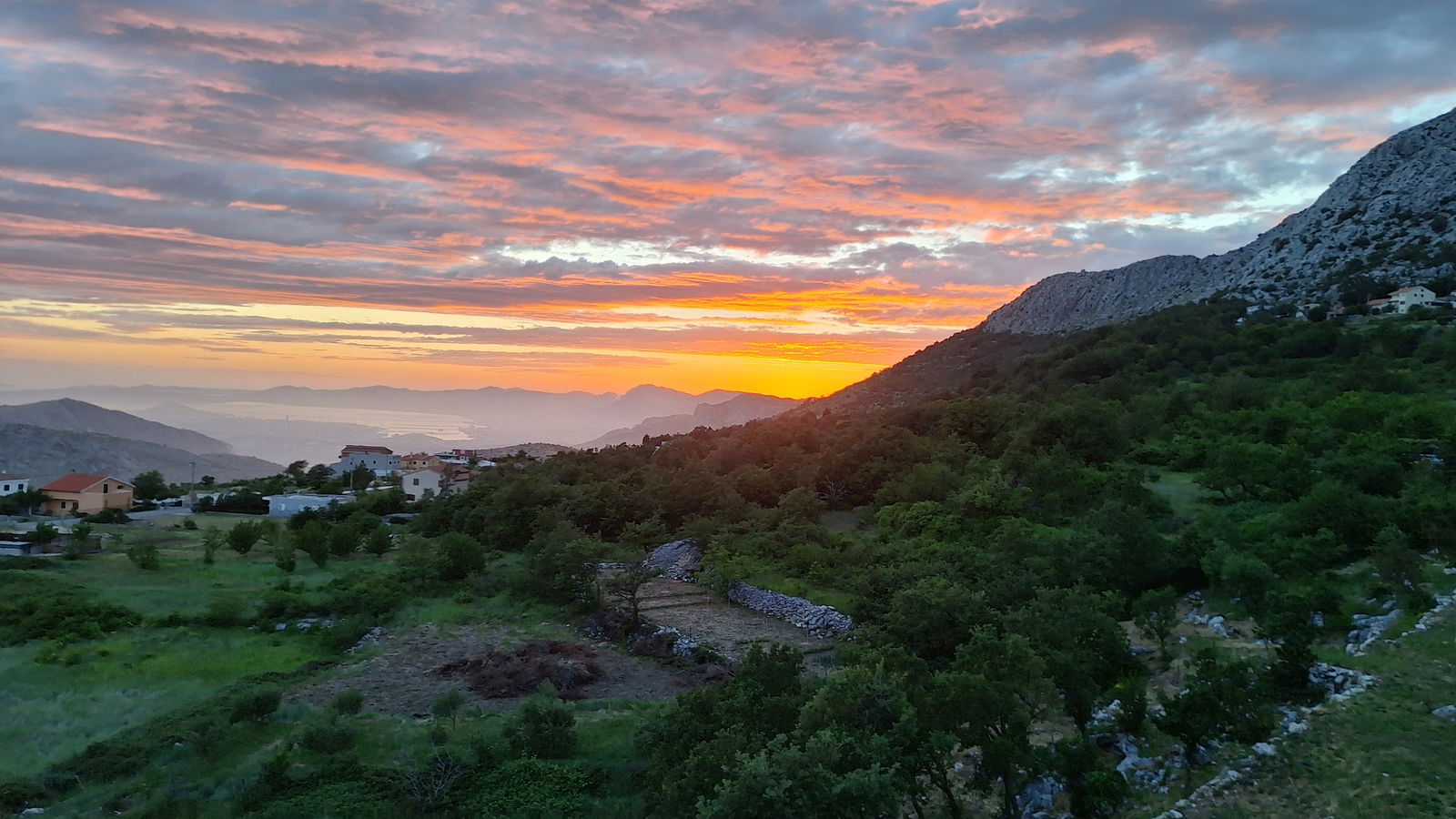 Gornje Sitno cemetery