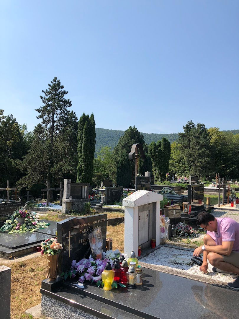 Donji Oštrc cemetery