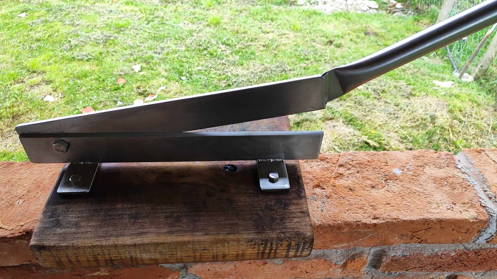 Cvajo resetke i rostilji