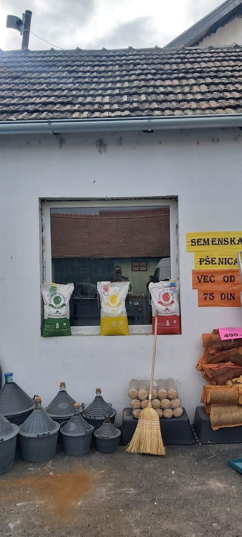 Poljoprivredna apoteka Ratar jakovo