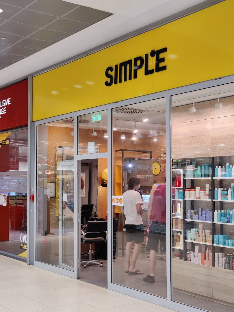 SIMPLE - Avenue Mall Zagreb