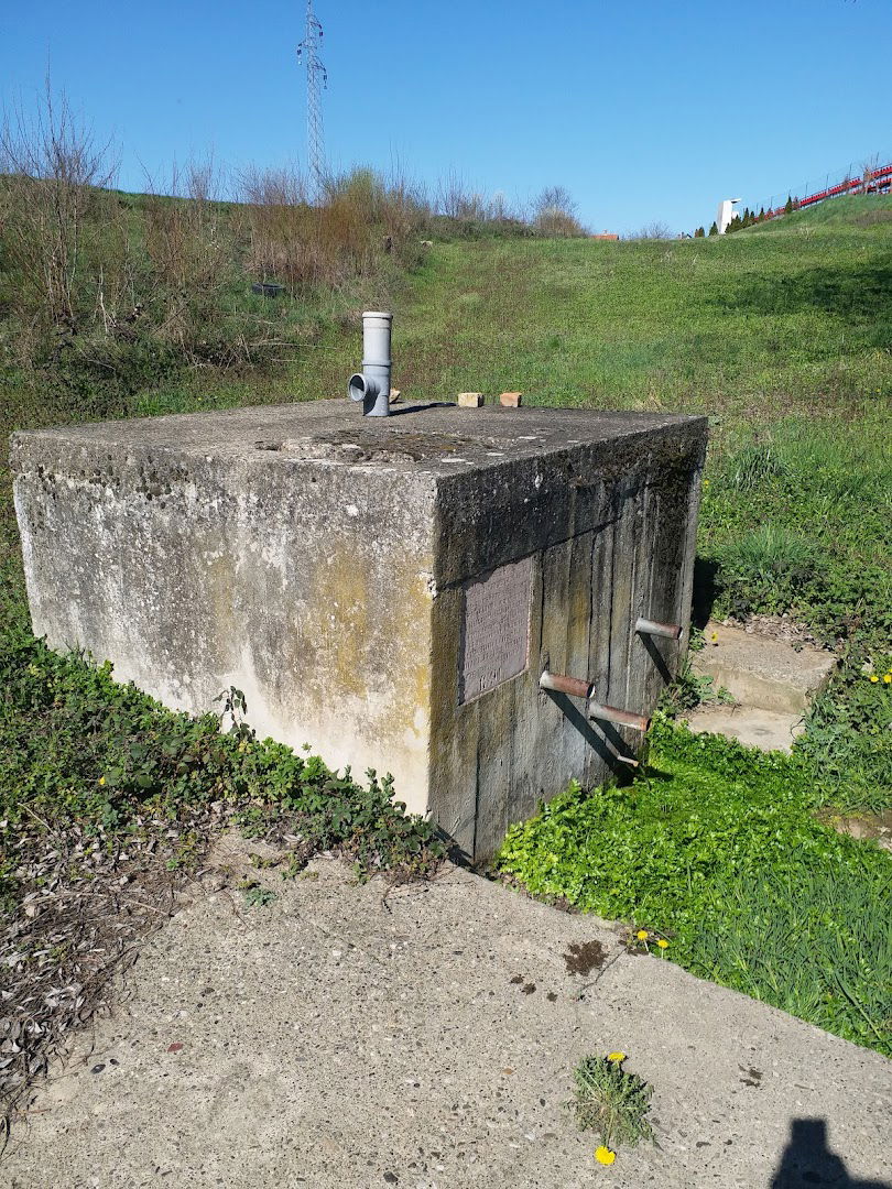 Извор ”Рашће„