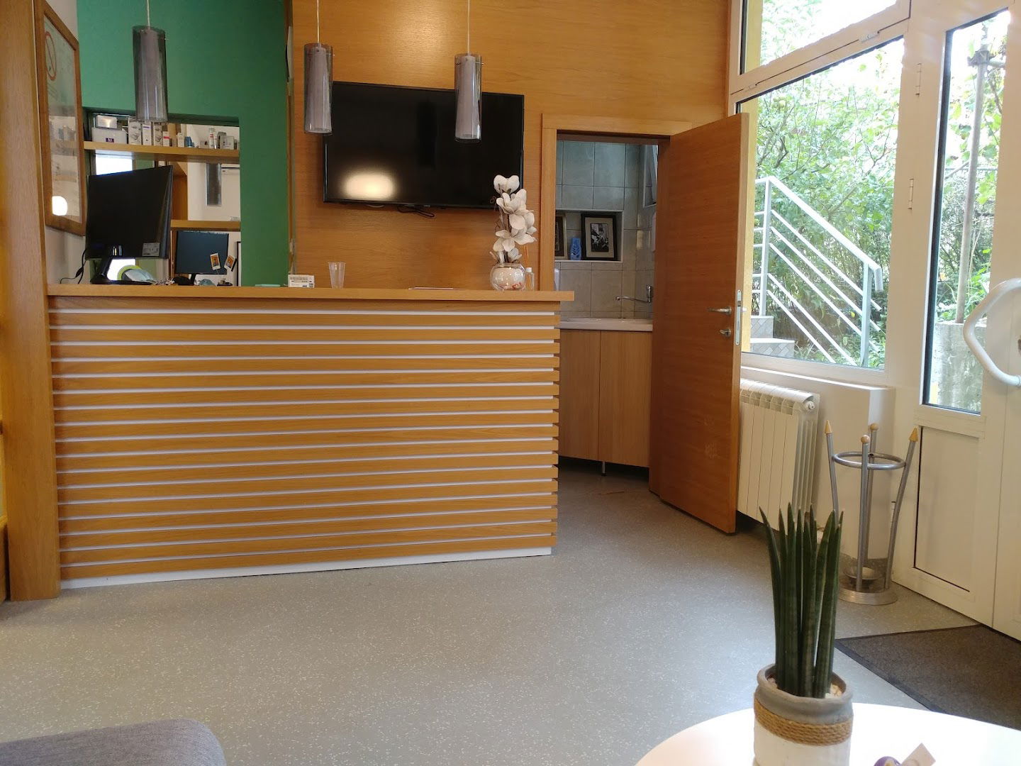 Stomatološka ordinacija DENTAL 32