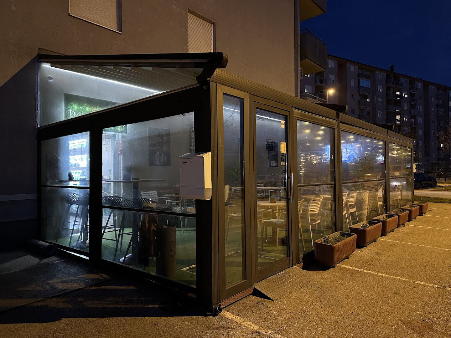 Caffe bar "Positivo"