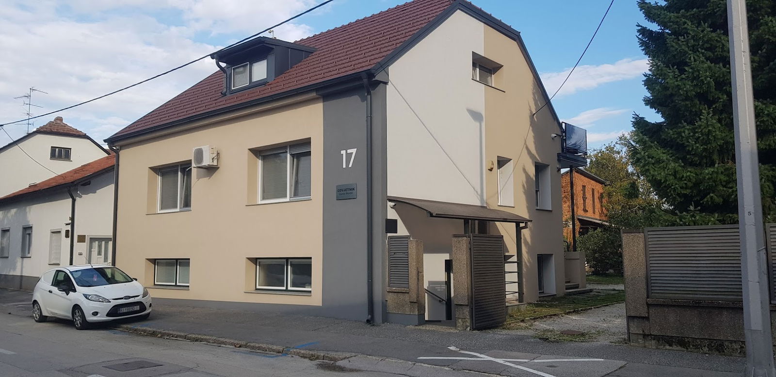 Odvjetnik Danko Mandić