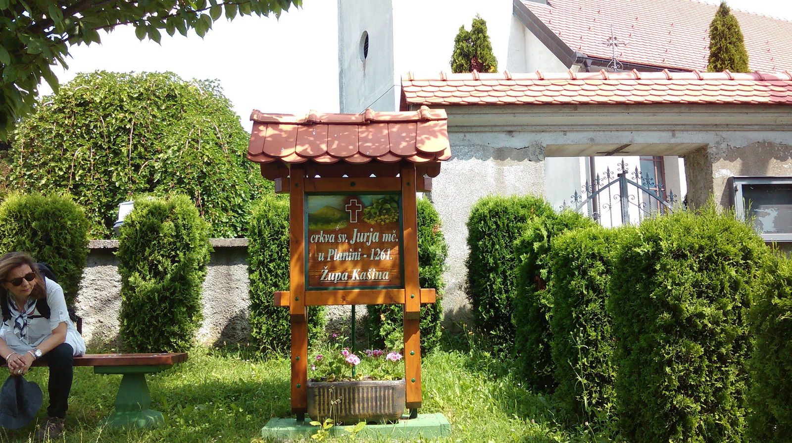 Planina Donja cemetery