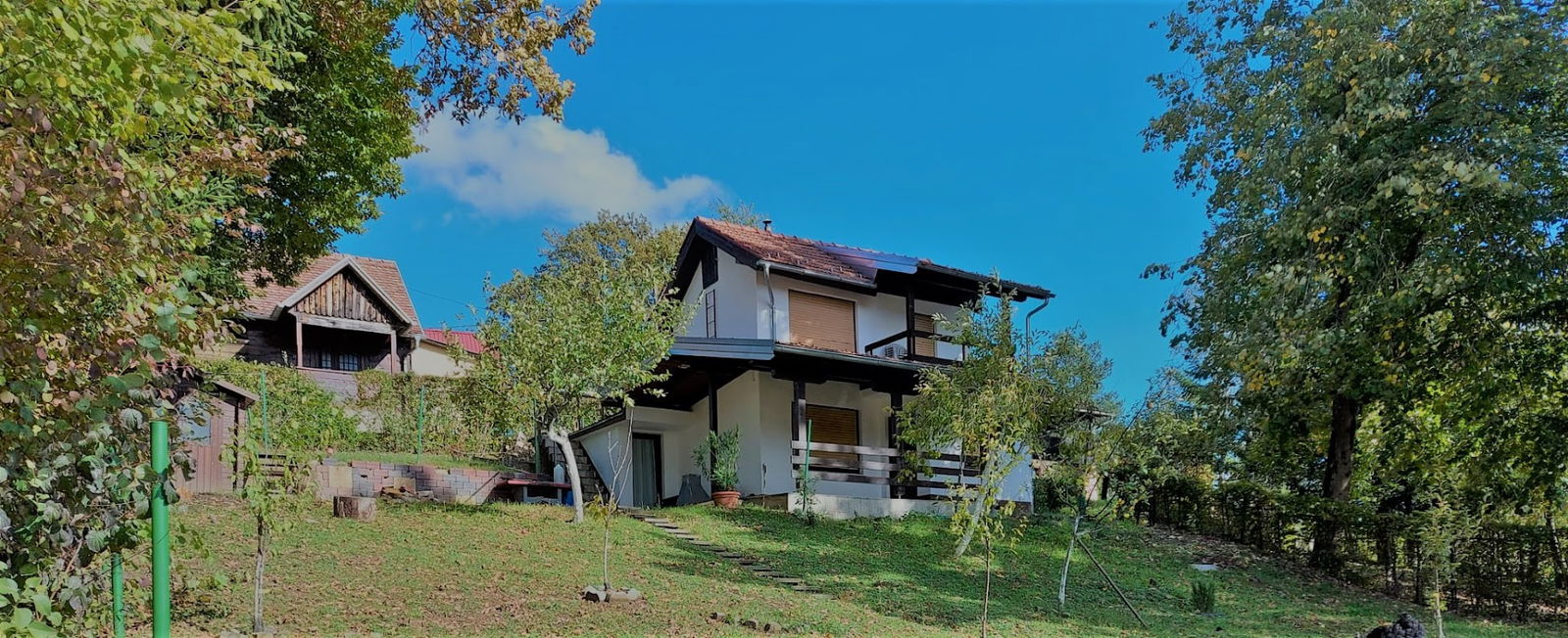 River House Sunset (Uskoro)