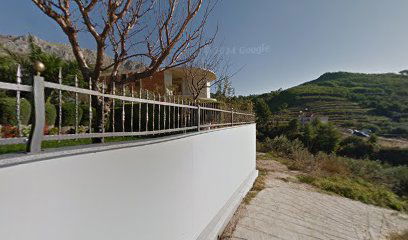 Modern seaview apartment