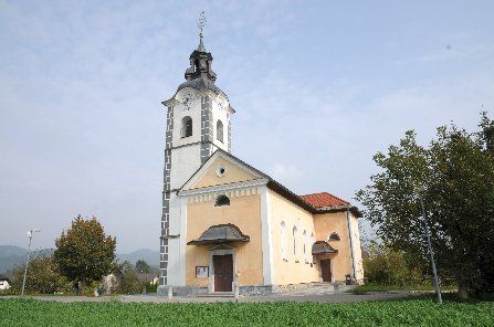 Župnijska cerkev sv. Mavricija