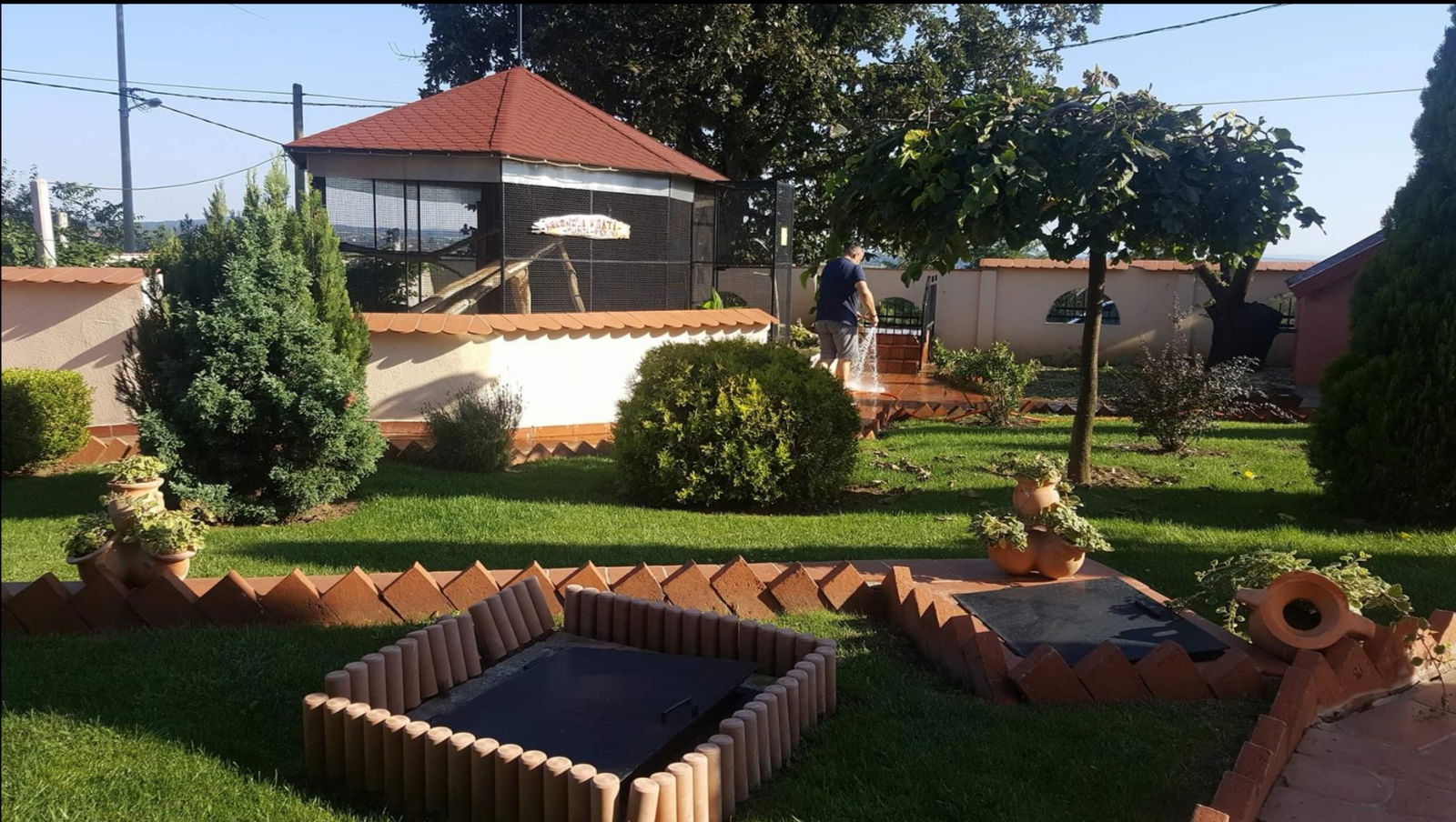 Dom za stara lica Holiday House