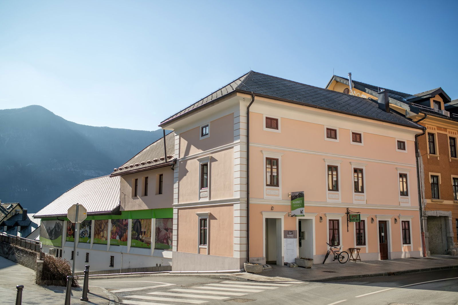 Trgovina in mesnica Bovec - Kmetijska zadruga Tolmin z.o.o. Tolmin