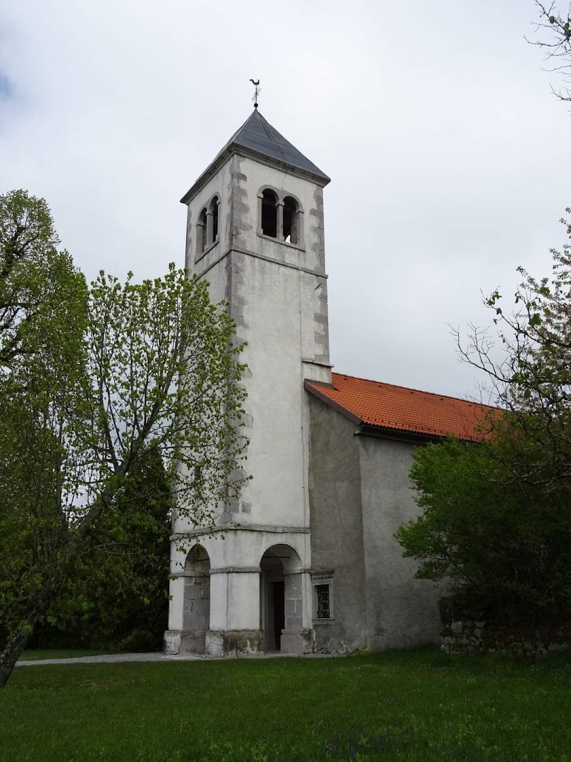 Cerkev sv. Janez Nepomuk