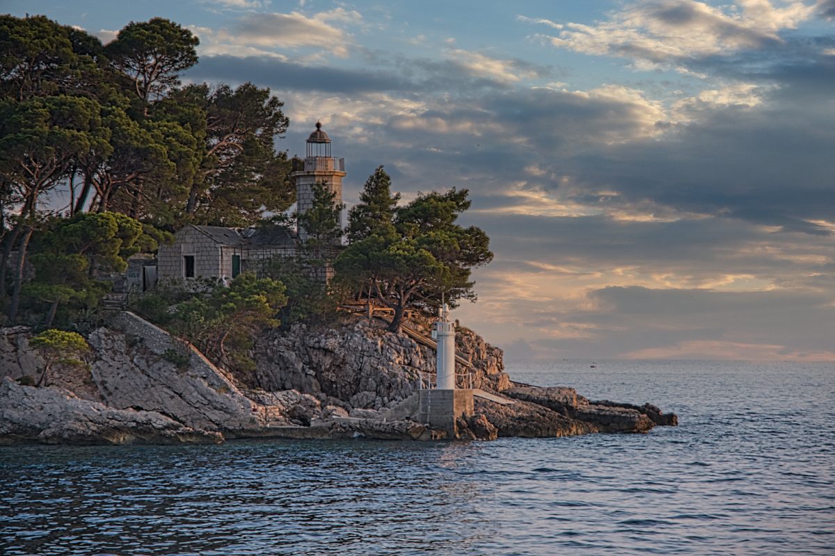 Monument to the victims of partisan terror