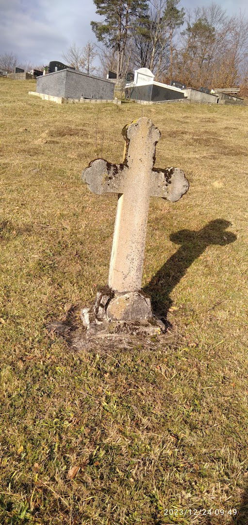 Lasinjski Sjeničak cemetery
