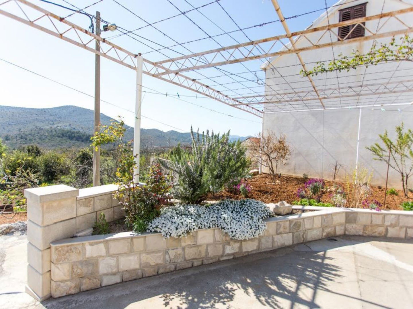 Apartment Mojaš, Zaton Doli