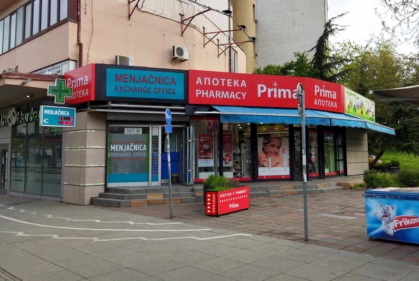 Prima apoteka Slavija