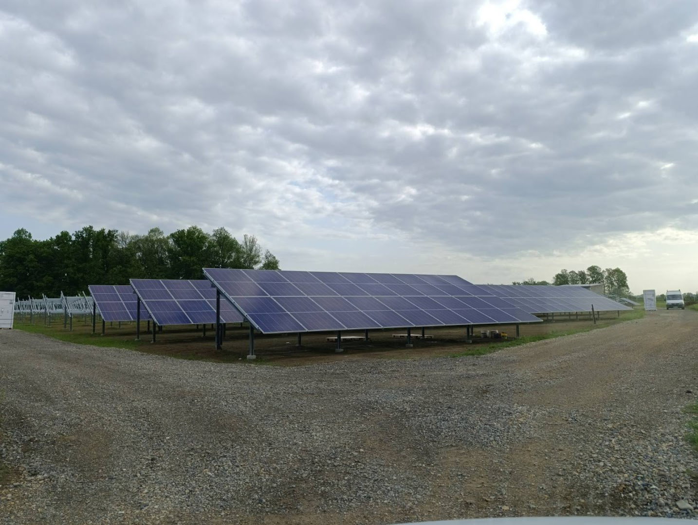 IN TEHNIK ENERGY -solarni paneli