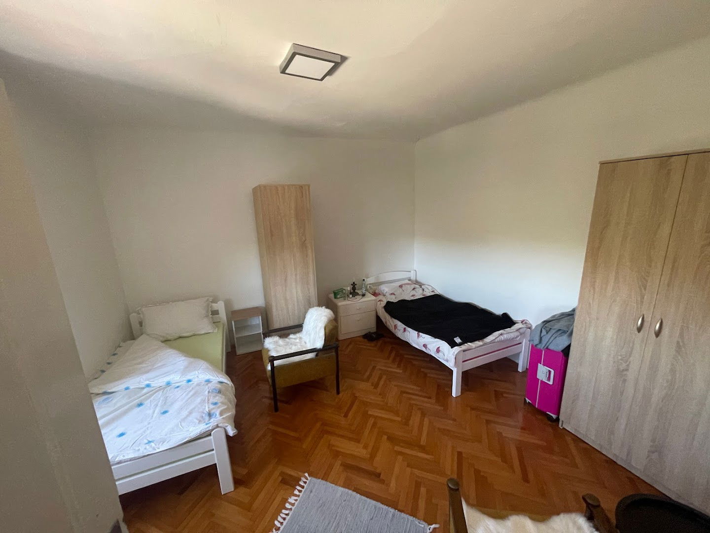 Mario ZIMMER ROOMS SOBE **