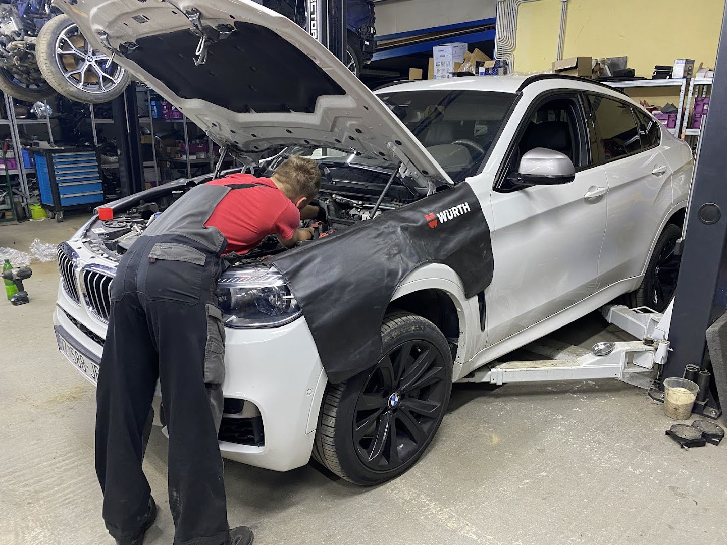 AutoComplex d.o.o. BMW servis