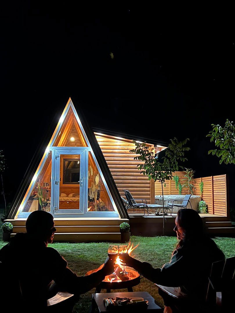 Honey Glamping Resort