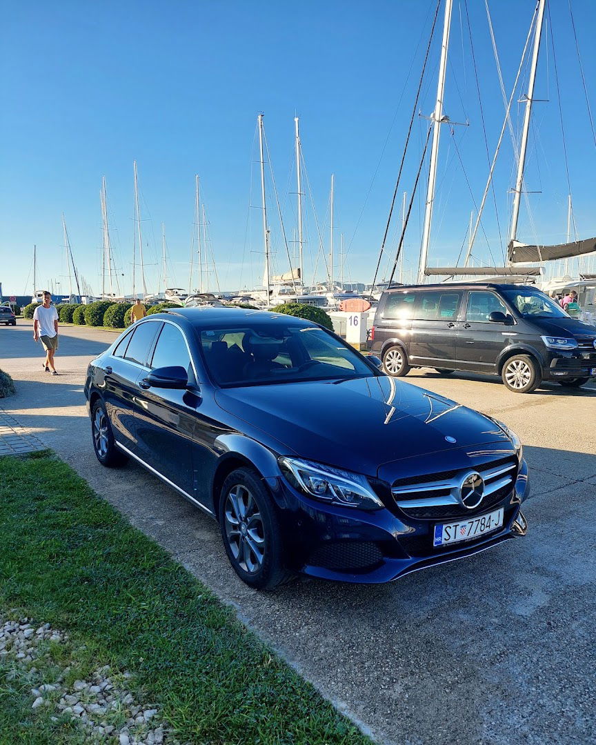 DIOCLETIAN Taxi & Transfers Split