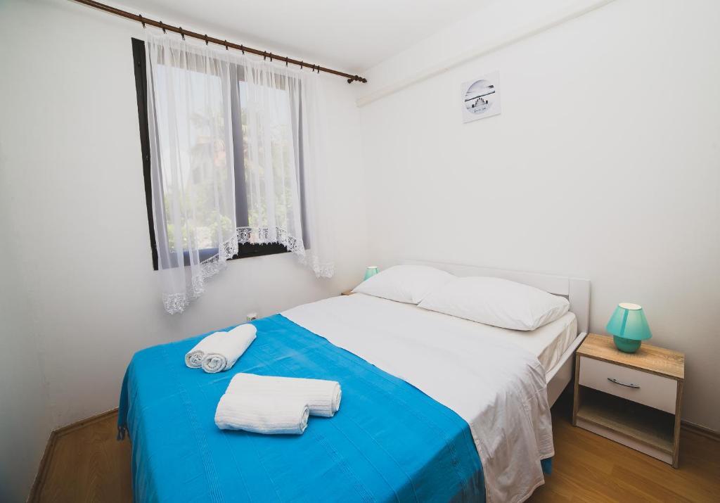 Serenity by the Sea apartments