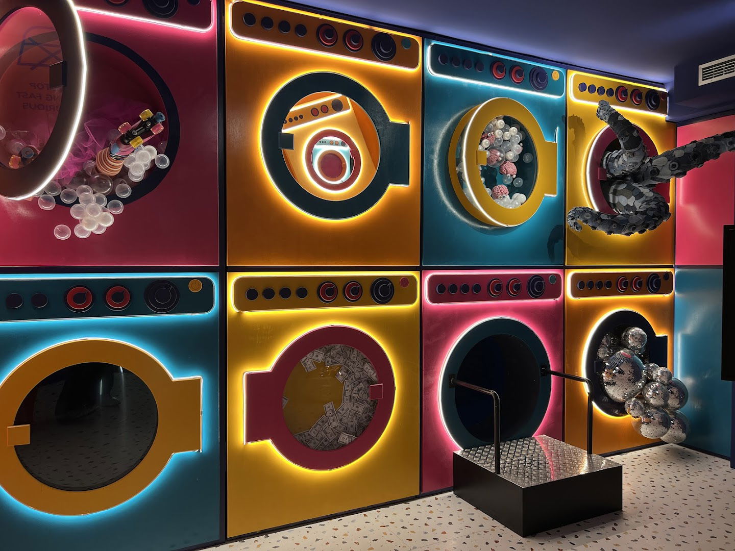 HaHaHouse - Muzej Smijeha