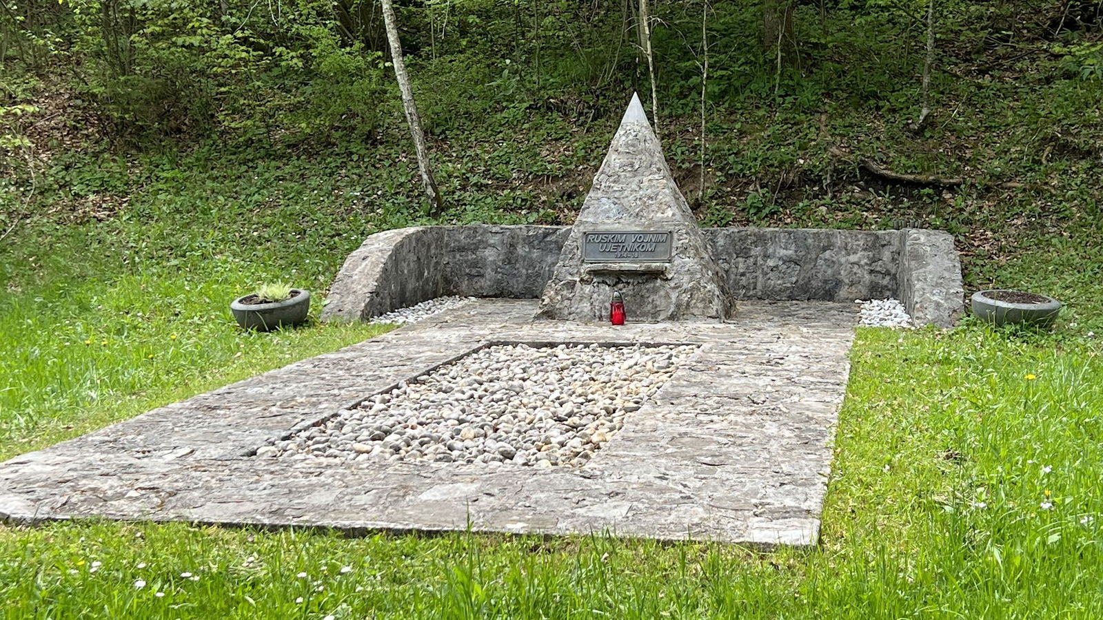 Spomenik ruskim vojnim ujetnikom