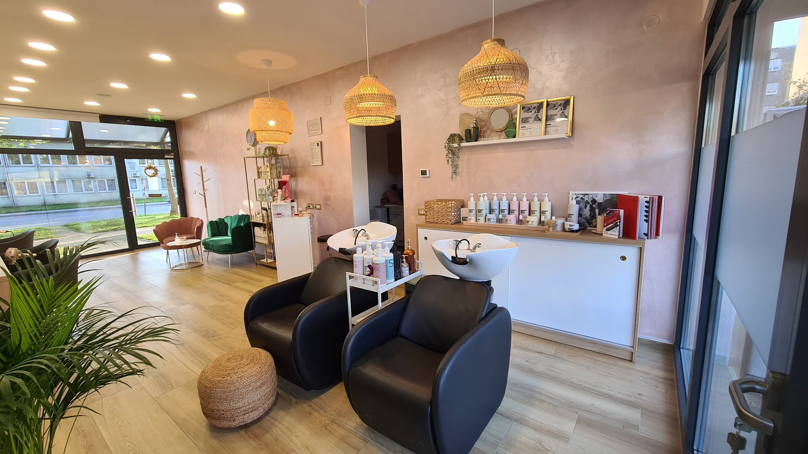 Frizerski salon Queen