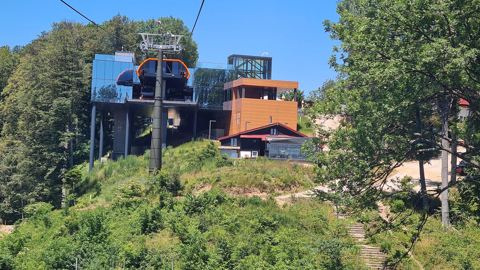 Cable Car Middle Station 877 meter