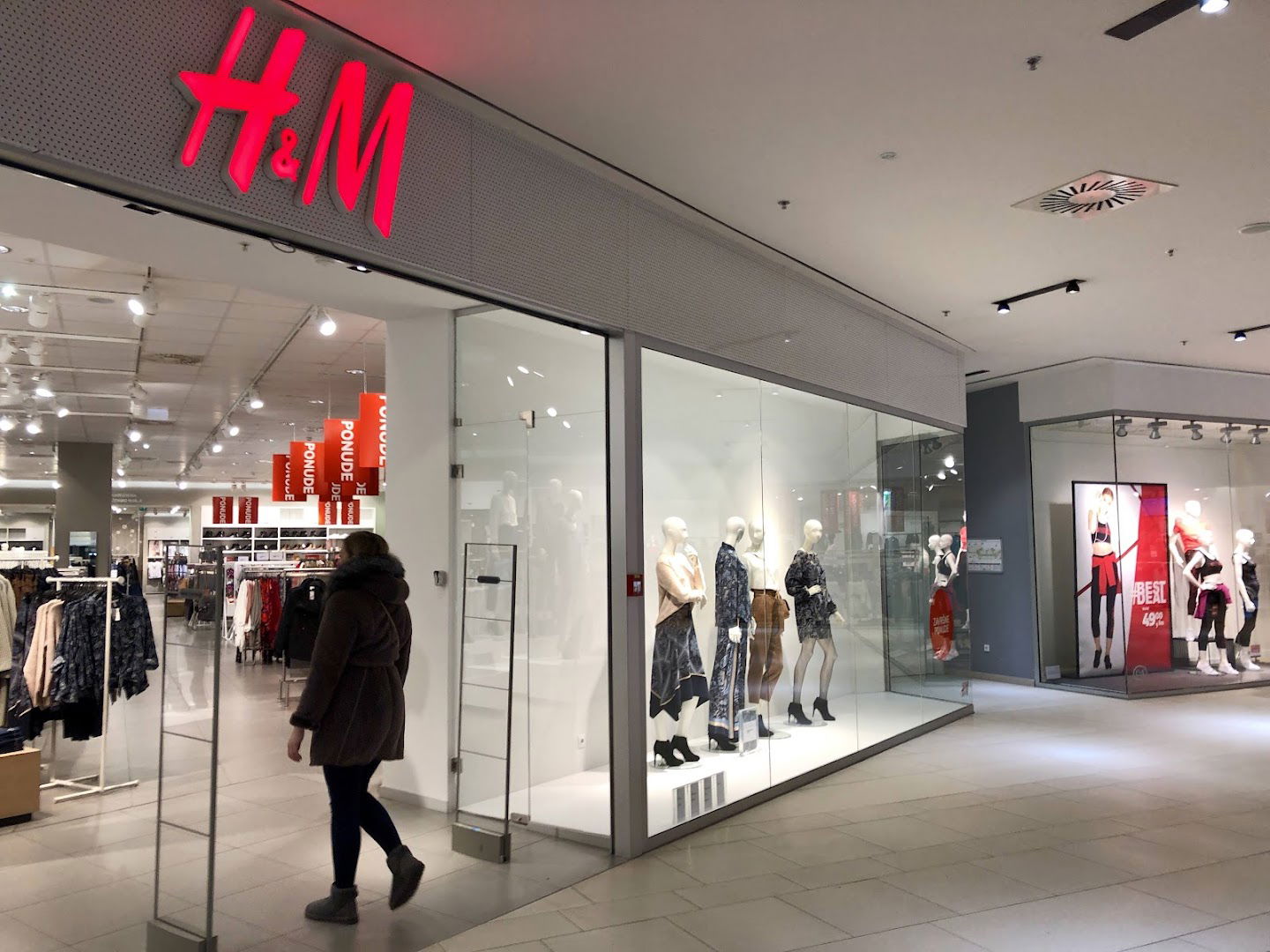 H&M