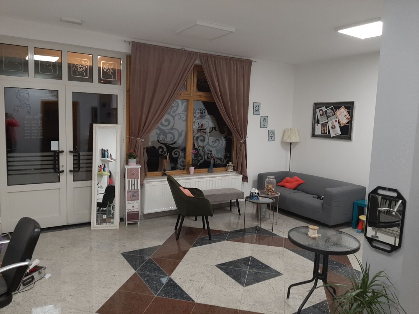 Frizerski studio Loknica