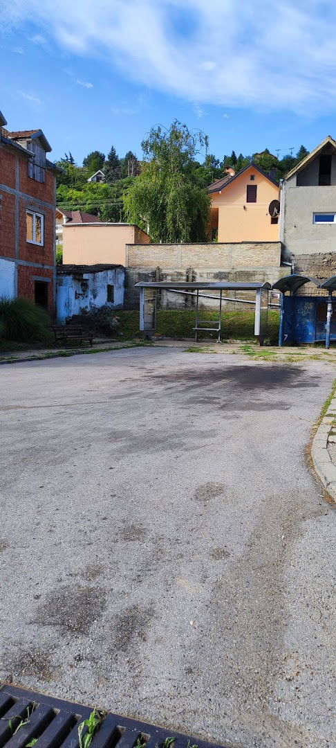 Stari Slankamen Bus Station