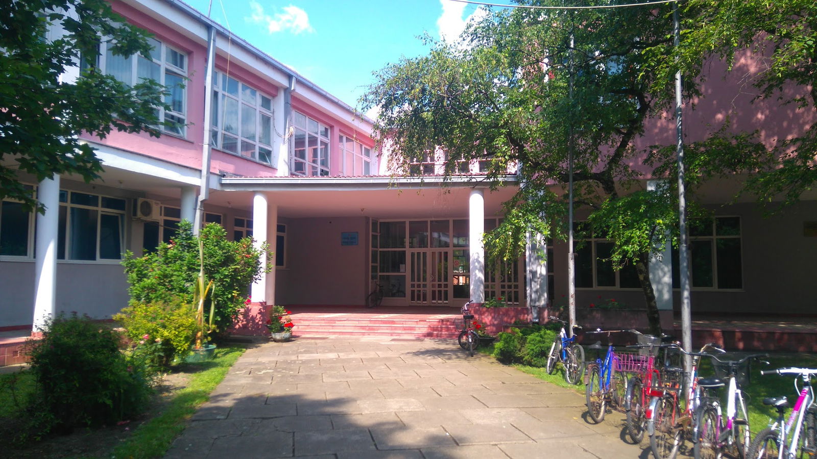 Osnovna škola „Mlada pokolenja“