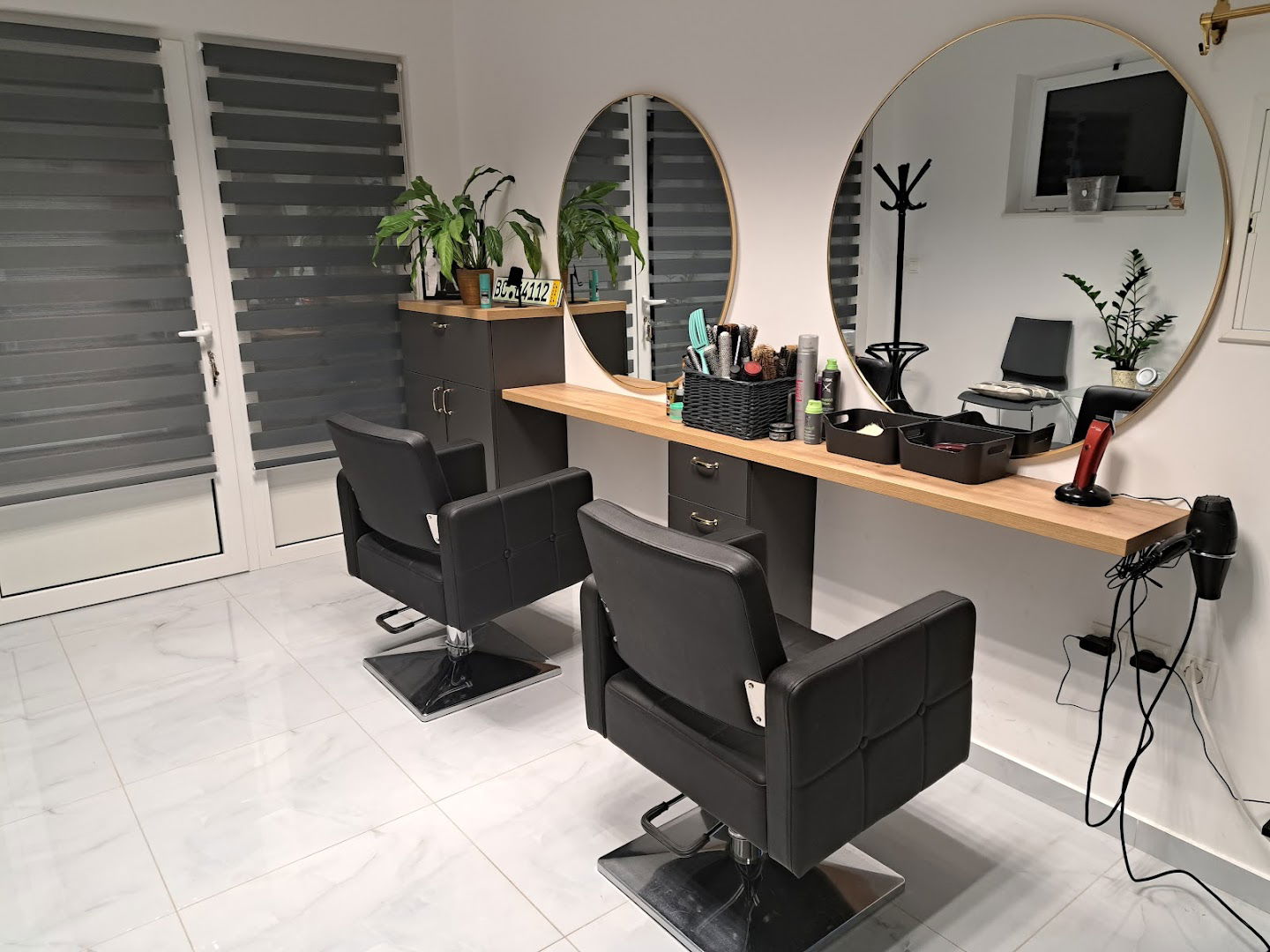 Lily Hair Studio