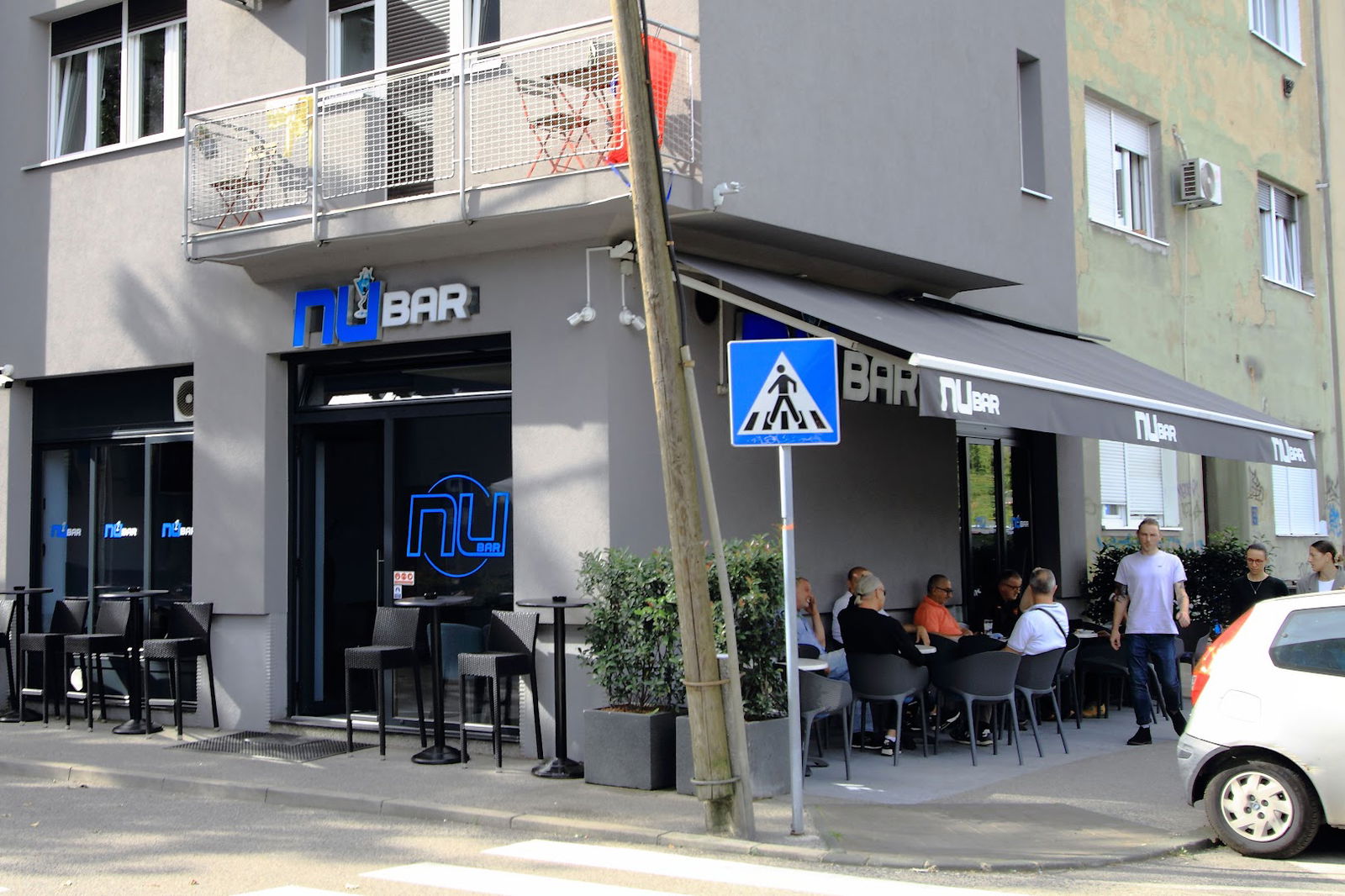 NU bar